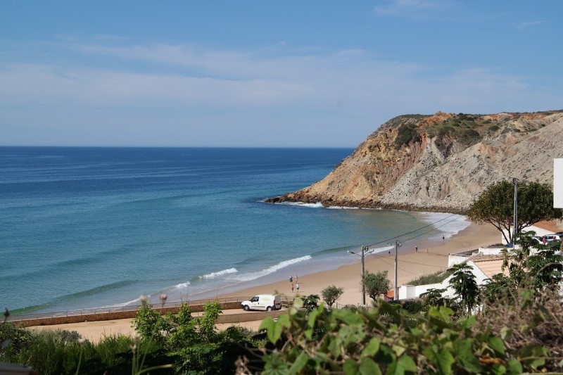 Book a Transfer from Faro Airport to Burgau